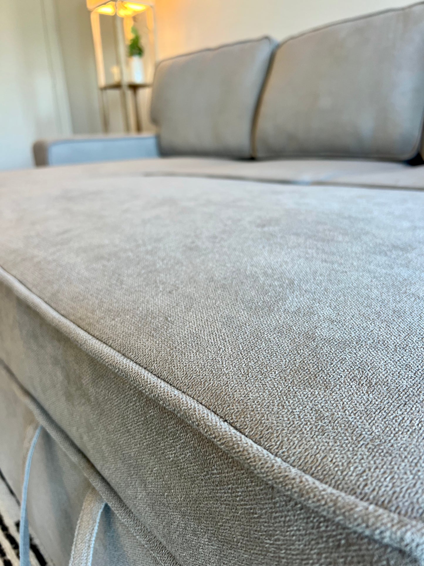 4 Seater Roll-Out Sleeper Sectional